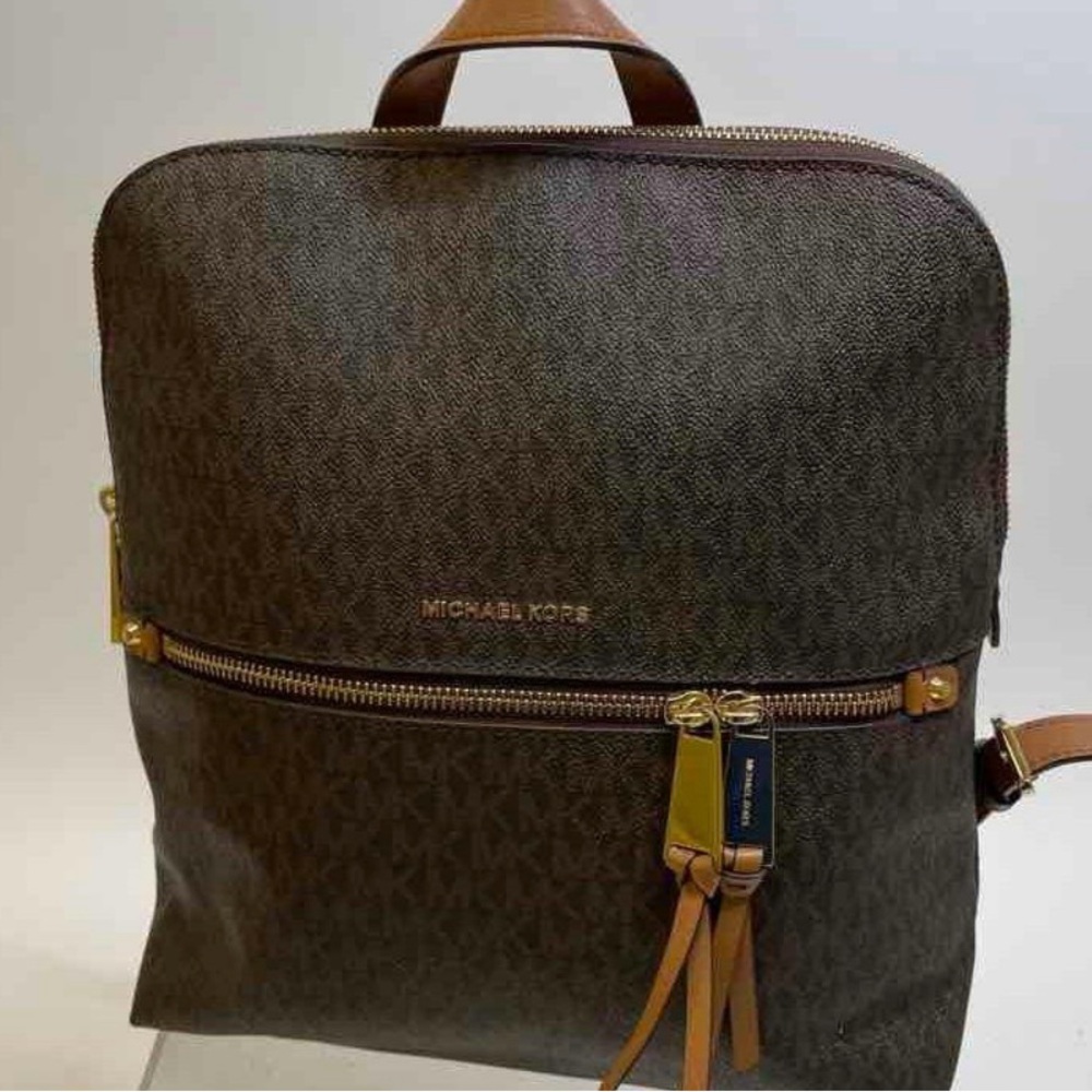 Michael Kors Rhea Medium Slim Logo Backpack - Picture 4 of 16